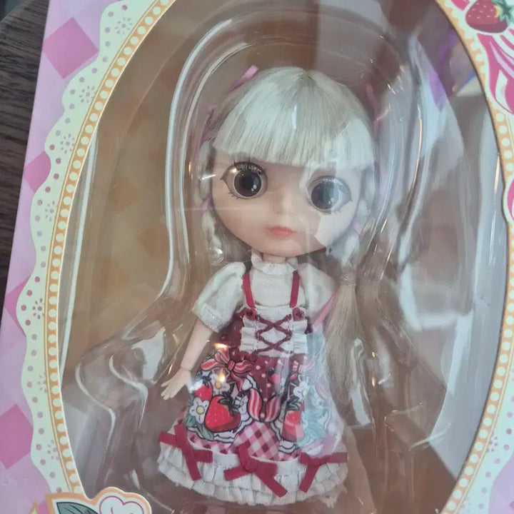 [무료배송]팝마트 브라이스 딸기 브라이스 스트로베리드레스