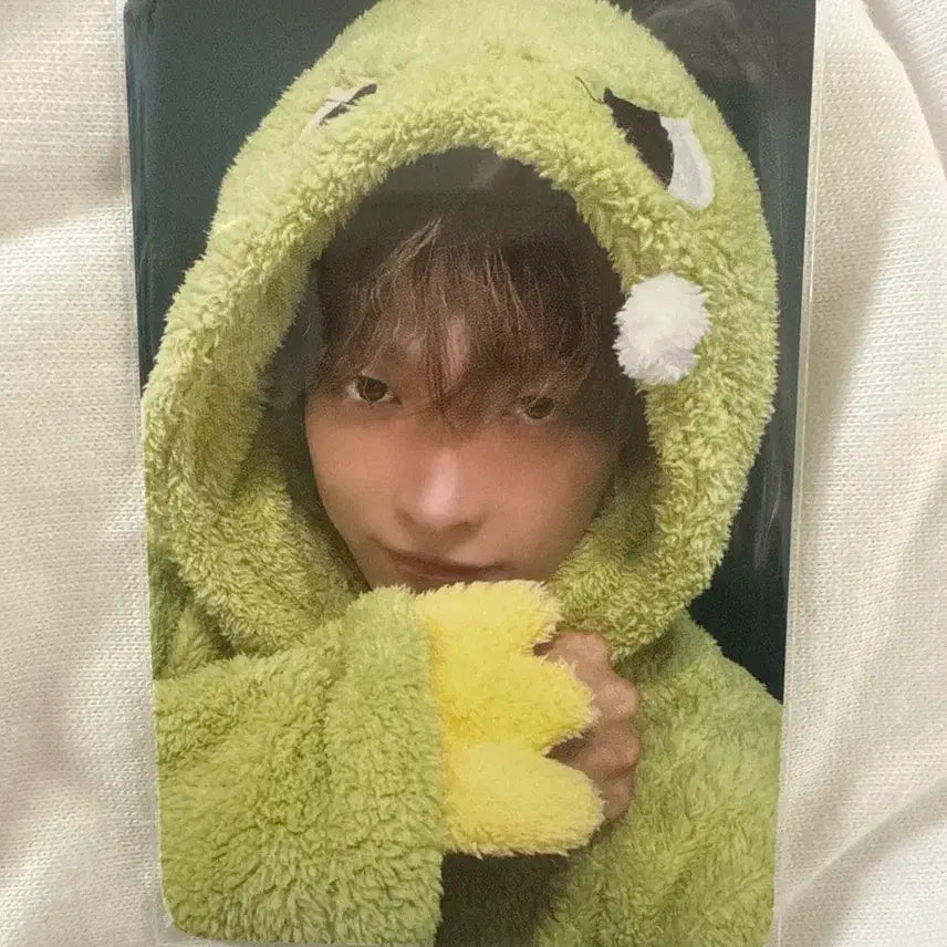 에이티즈 홍중 메이크스타 공룡 포카 특전