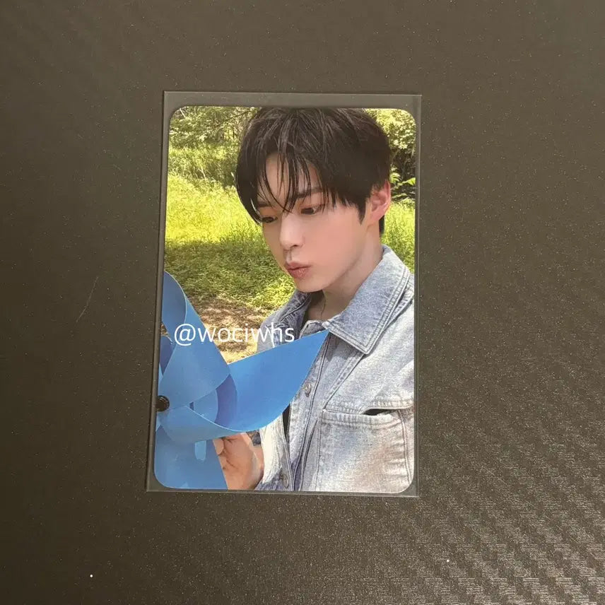 제로베이스원 성한빈 첫콘 1일차 제로즈존 포카 양도