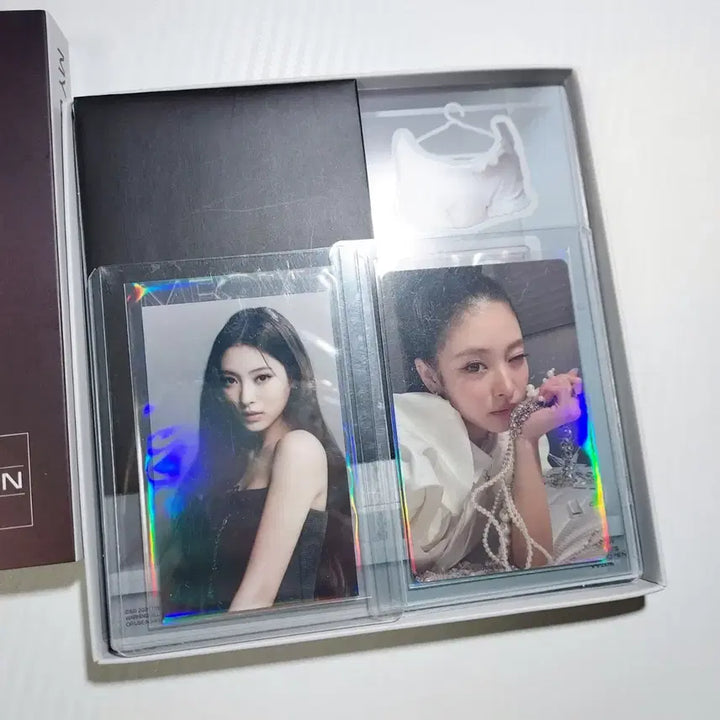 MEOVV 미야오 안나 앨범 +@