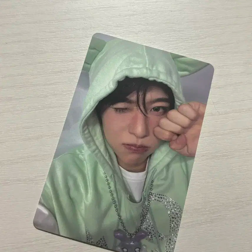 엔시티위시 아잉 시온 포카 컬러