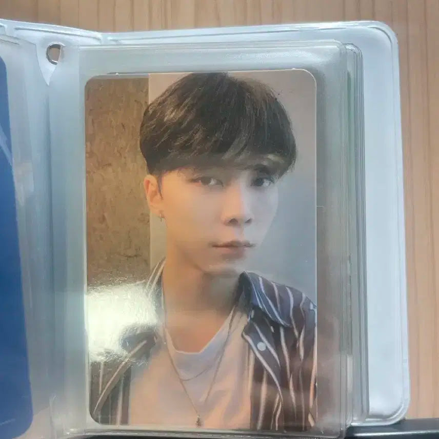 Nct 쟈니 포카 바인더까지 다