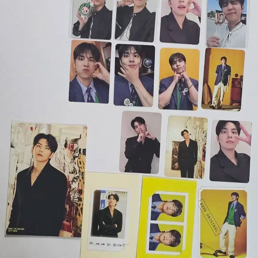 데이식스 원필 포카 일괄 판매합니다.