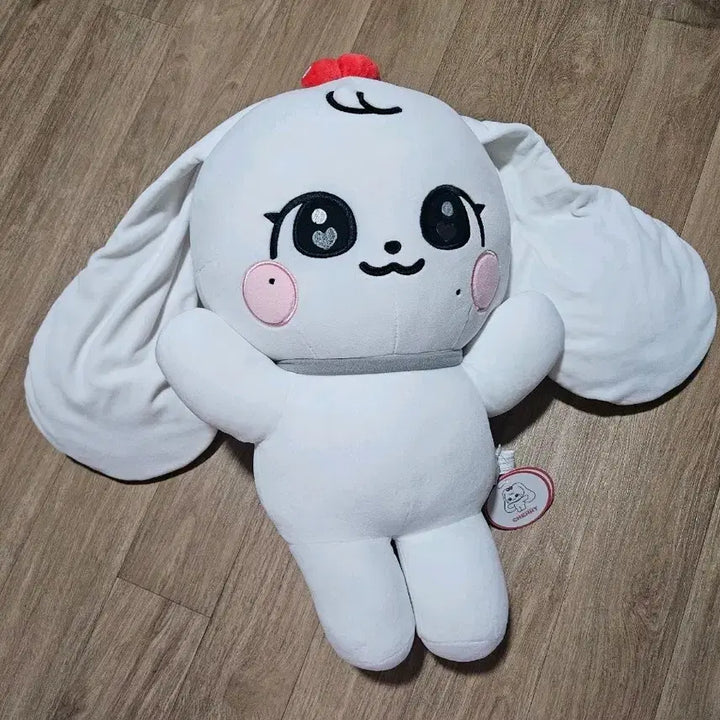 아이브 미니브 장원영 체리 메가쿠션 팔아요