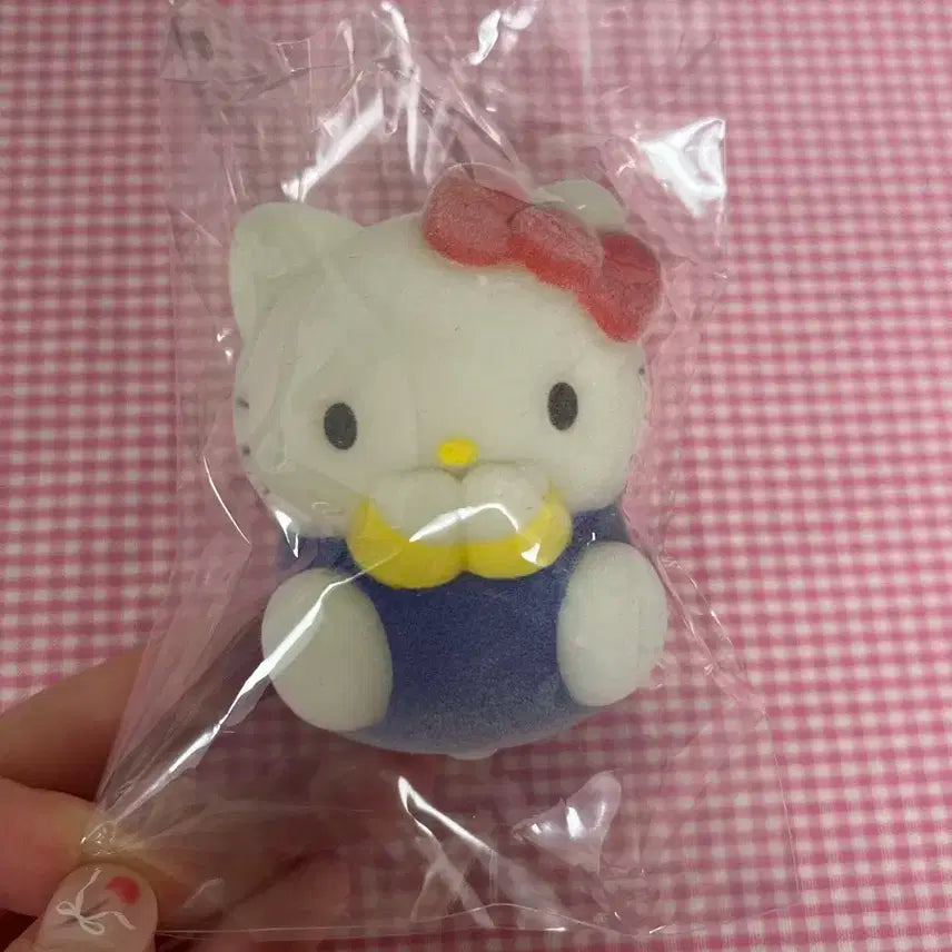 헬로키티 스퀴시 인형 피규어