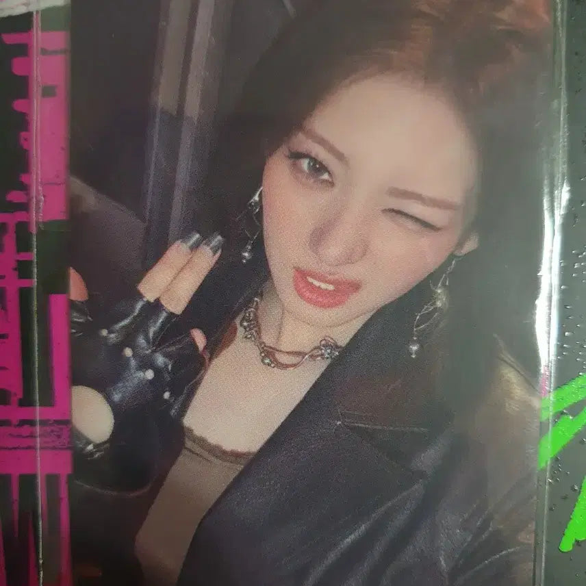 베이비몬스터 파리타 로라 팝업 멤버십 포카