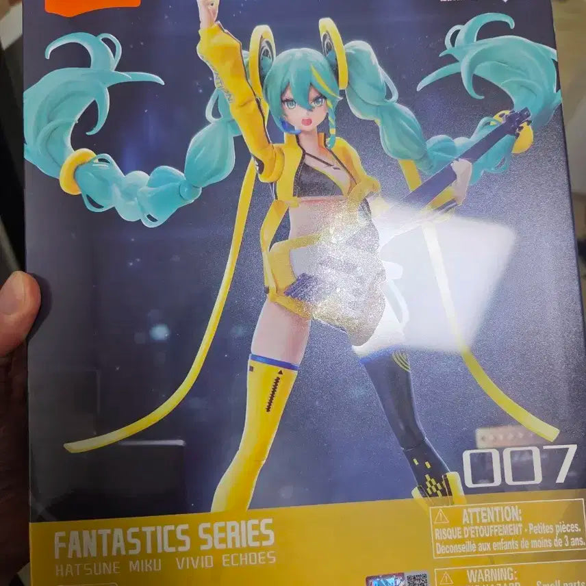 하츠네 미쿠 17주년  특전 피규어  미개봉