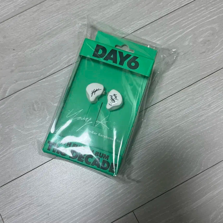 데이식스 영케이 인이어(포카x)