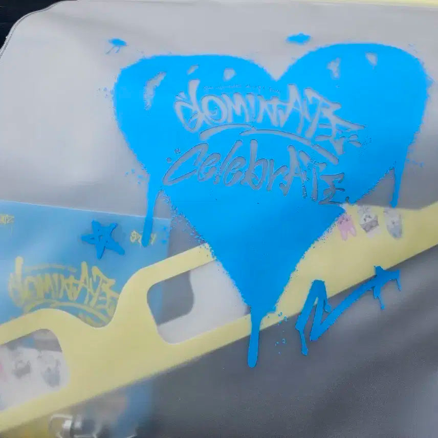 스트레이키즈 스키즈 10/19 막콘 스테이존 풀셋 양도 기타피크 리노