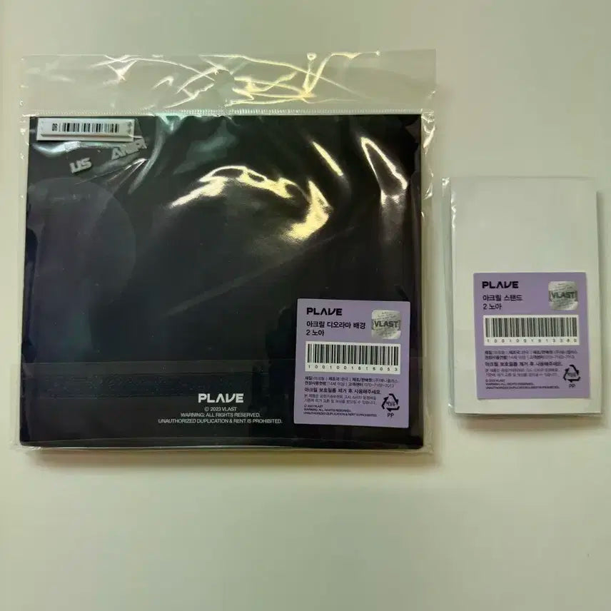 플레이브 애니플러스 아크릴스탠드+디오라마 세트 노아 미개봉