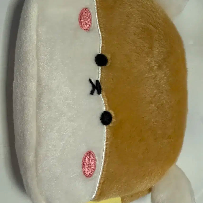 몬스타엑스 기현 햄슥이 파우치 양도합니다 !!