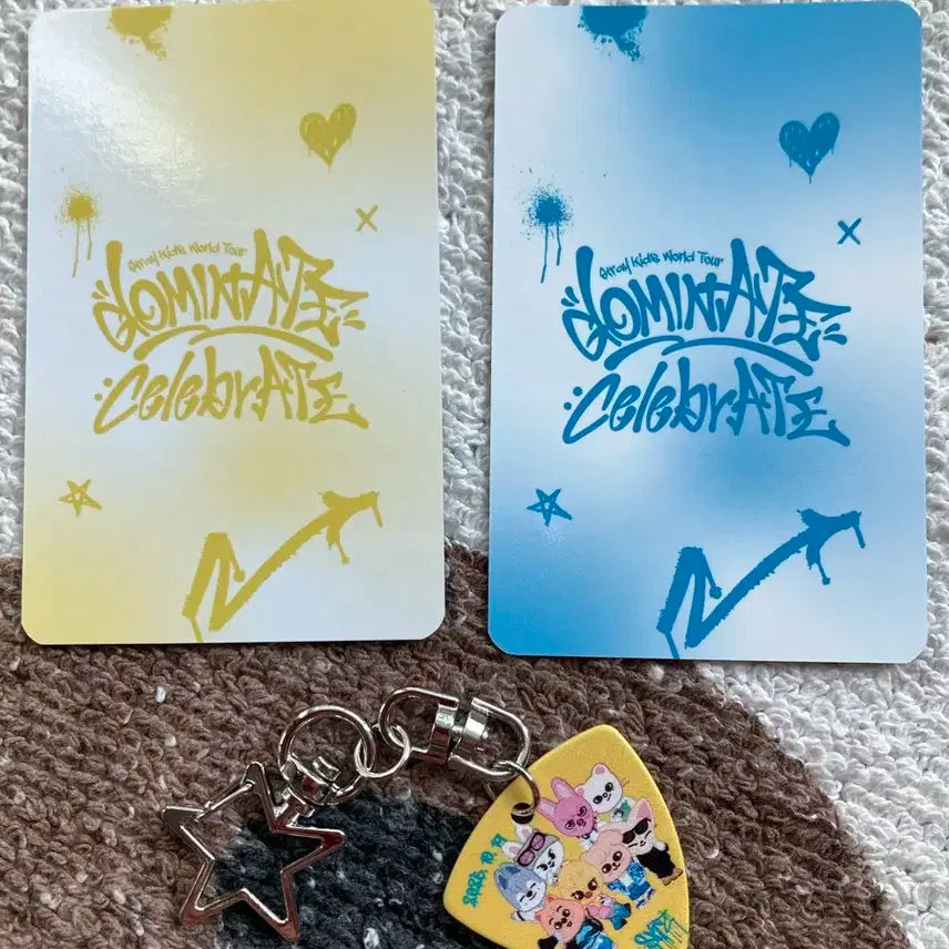 리노] 스트레이키즈 도미네이트 앙콘 스테이존포카&피크키링 세트