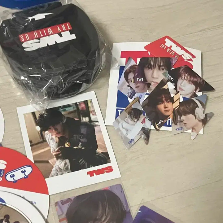 TWS 투어스 3rd Mini Album TRY WITH US 개봉앨범