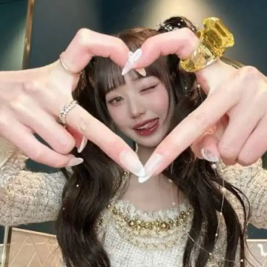 크리스마스버전 나오리 강인지 팔아요