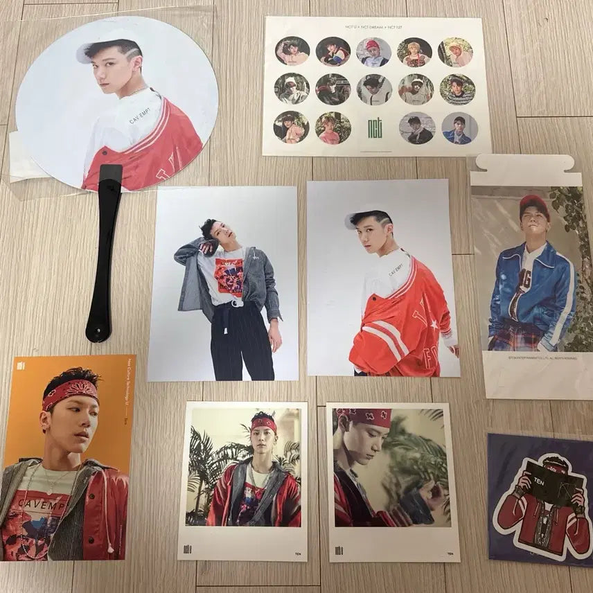 NCT U 웨이션브이 WayV 엔시티 텐 칠감 2018 시그 포토 굿즈