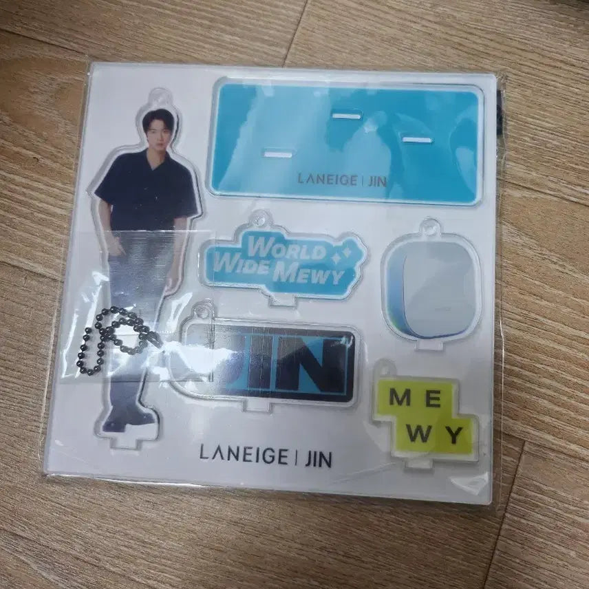 라네즈 진 아크릴 키링 세트