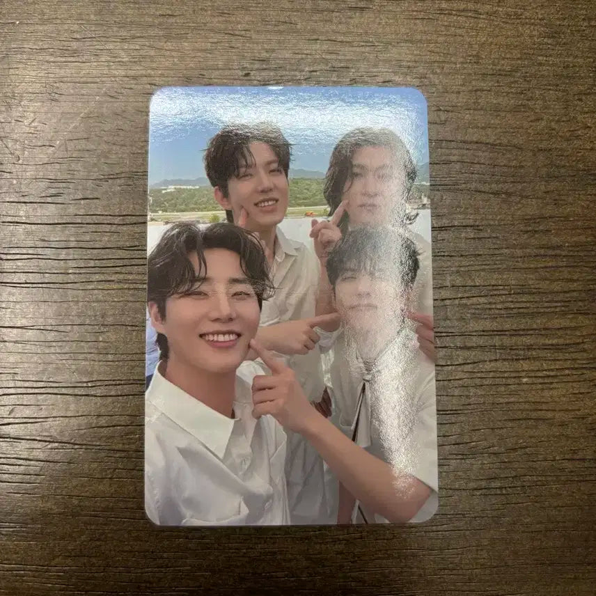 데이식스 단체 트레카