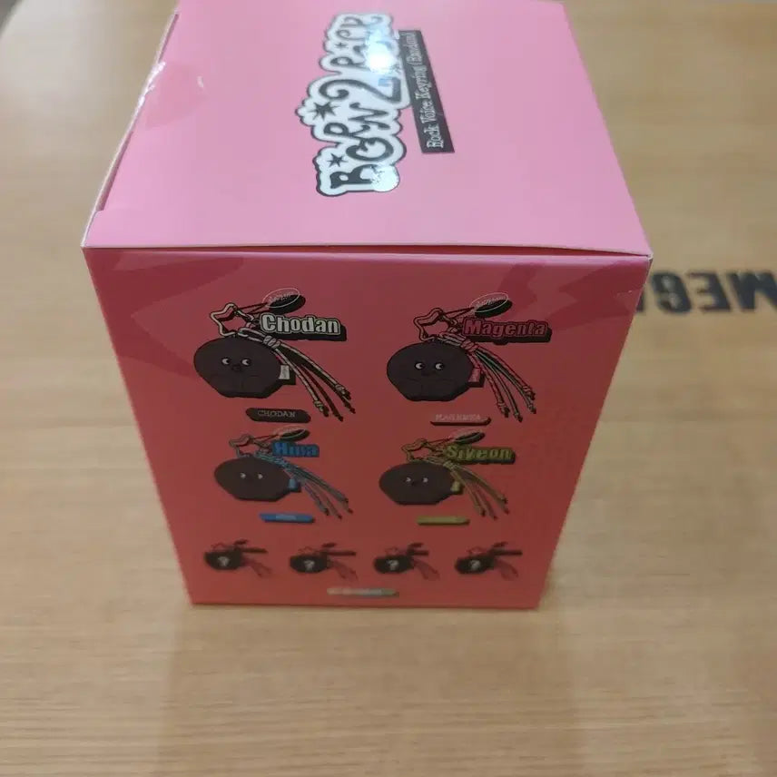 QWER 락보이스 키링 (히나+마젠타) 확정 세트