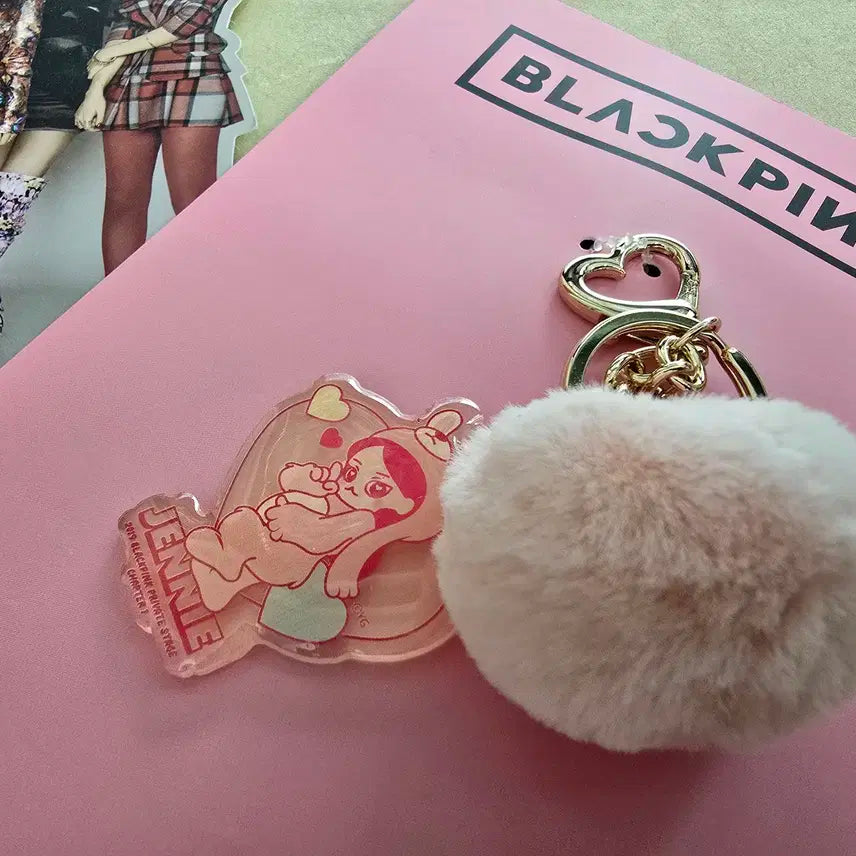 [블랙핑크] 제니 JENNIE 캐릭터 키링 + 포토 스탠드 / 공식 굿즈