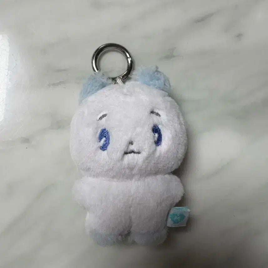 플레이브 예준 인형 키링 몌무