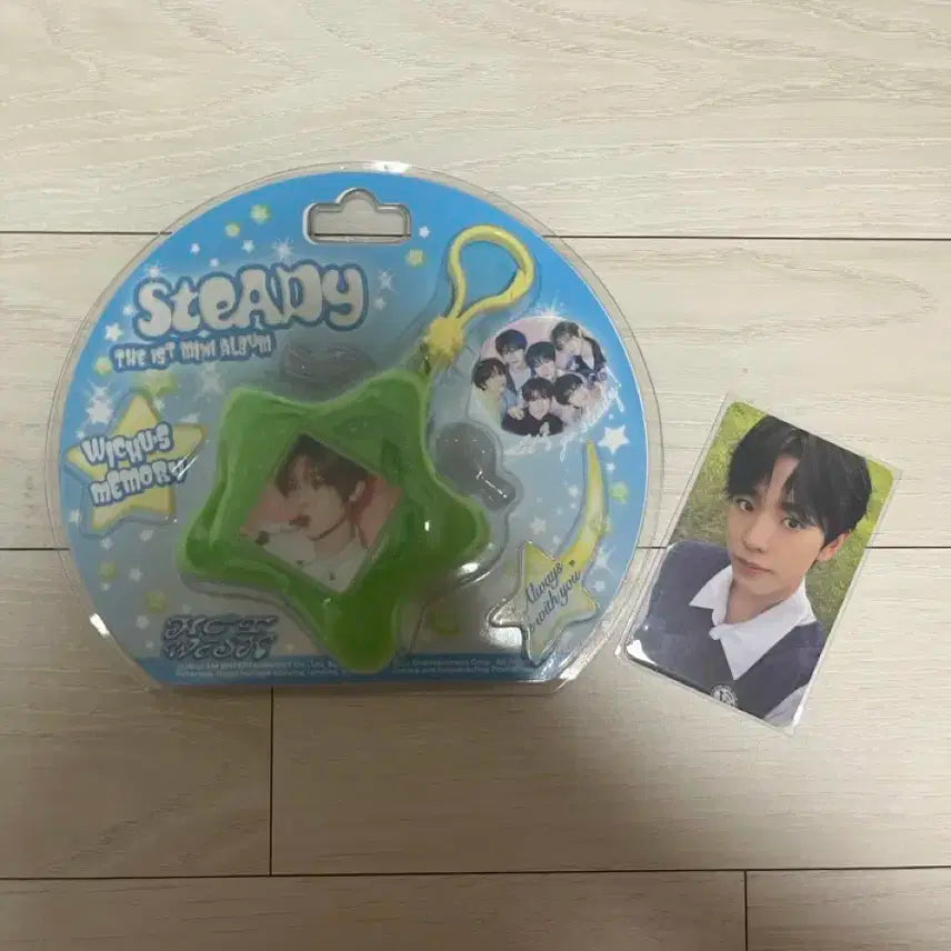 엔시티 위시 스테디 키링 B타입 (시온Ver.유우시포카)