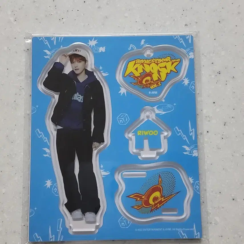 미개봉 보이넥스트도어 리우 일본콘 엠디 아크릴스탠드