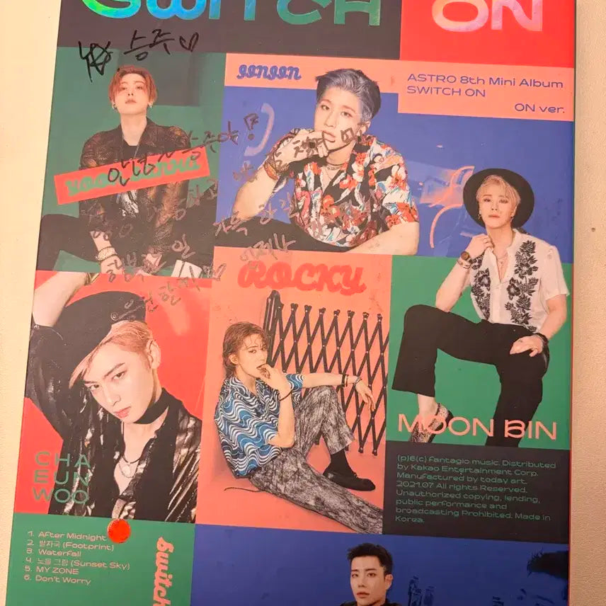 아스트로 switch on 친필싸인 및 메시지 앨범 (라키진진산하문빈)