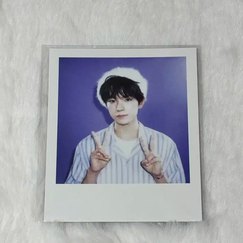 엔시티위시 유우시 시즌그리팅엠디 폴라로이드