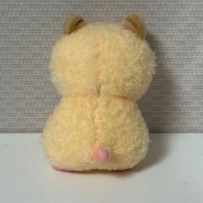 한딱지 스트레이키즈 한 인형