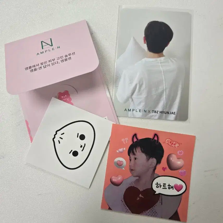 더보이즈 현재 포토카드 엠플엔