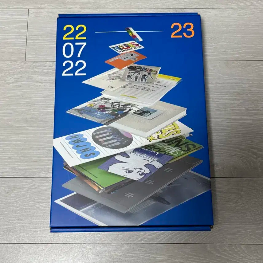 뉴진스 22 23 이어북 양도합니다