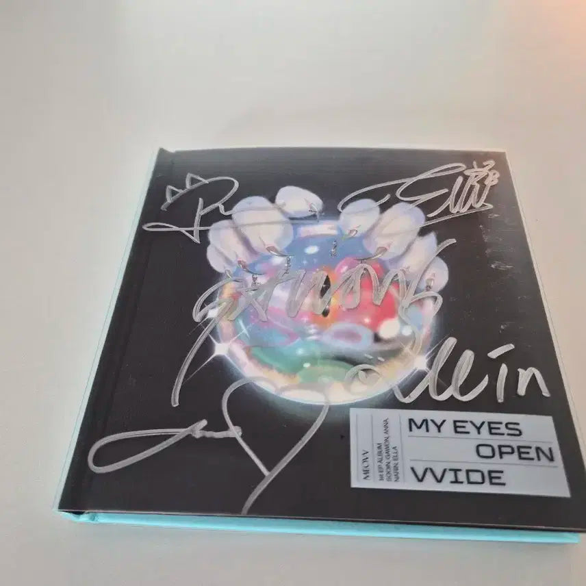 MEOVV (미야오) 싸인앨범