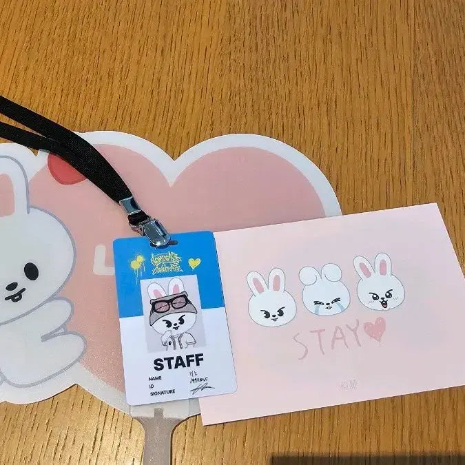 스트레이키즈 스키즈 팝업 특전 리빗 리노