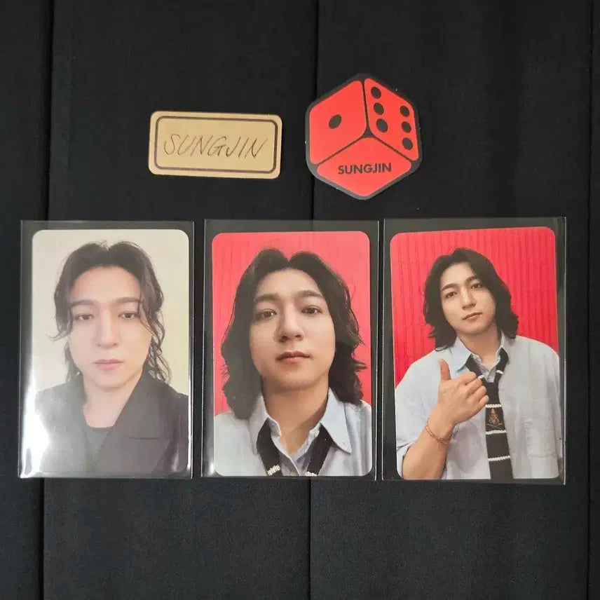 성진 더데케이드 네모반 포카+스티커 일괄