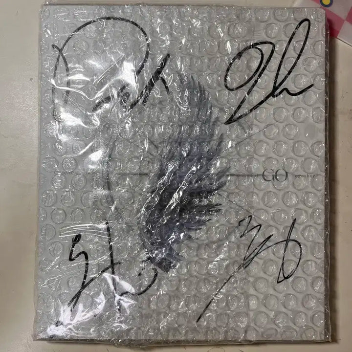 CIX(씨아이엑스) 8집 미니 앨범 [니가 궁금해] 싸인 미개봉 앨범