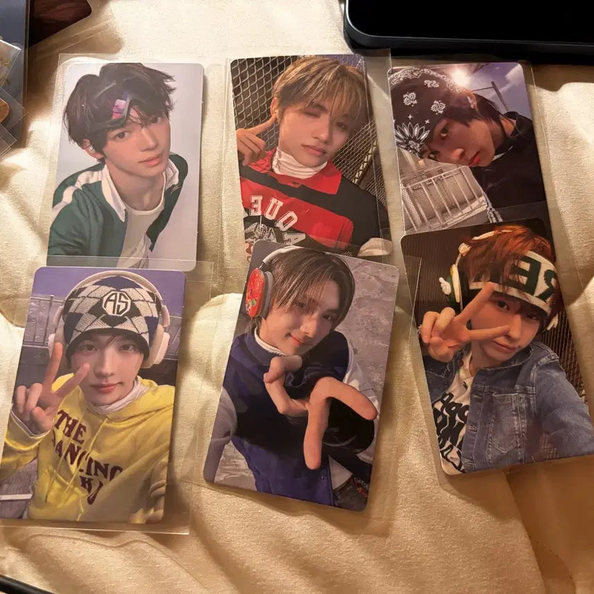 투어스 play hard 위버스 특전 포토카드 신유도훈영재한진지훈경민