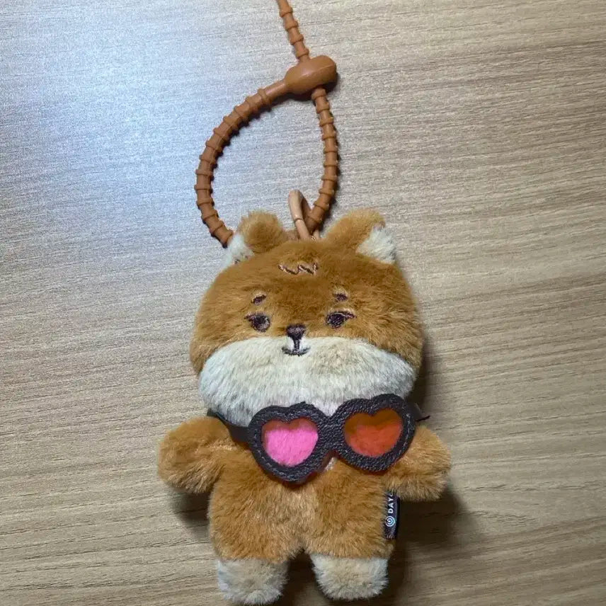 데니멀즈 테닝케