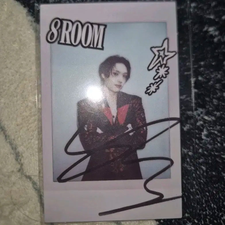 ATEEZ 8ROOM 에이티즈 7주년 에잇룸 민기 럭드 폴라 포카
