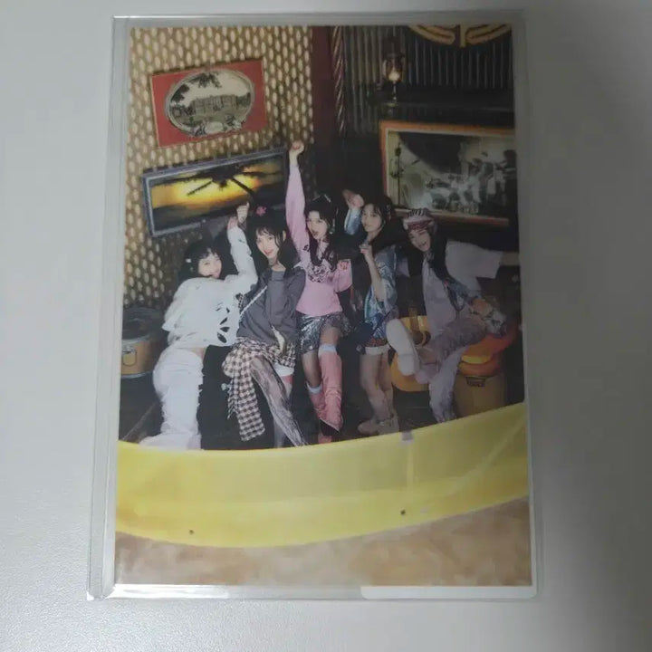 뉴진스 겟업 유니버셜 뮤직 재팬 특전 단체버전 포토카드 양도