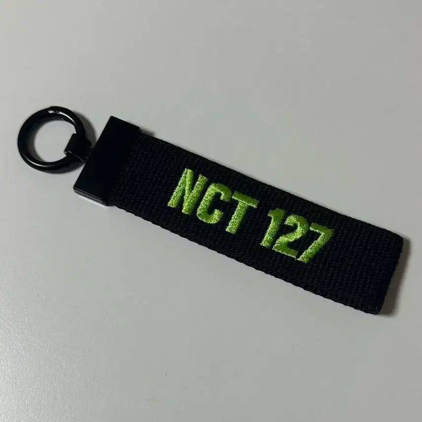 NCT 127 8주년 팬미 키링