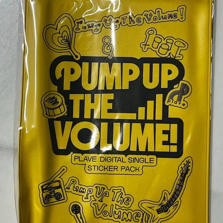 플레이브 스티커 3종(육여름,W4L,PUTV) 일괄 판매