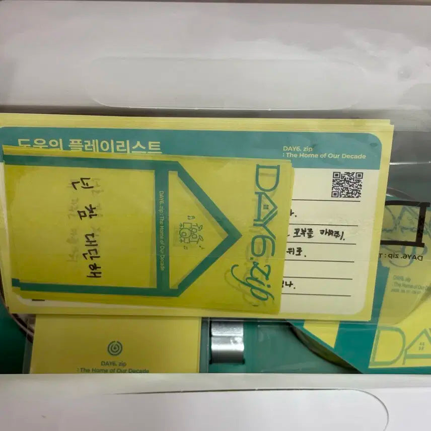 데이식스 팝업 기프트 세트 포카 캔들