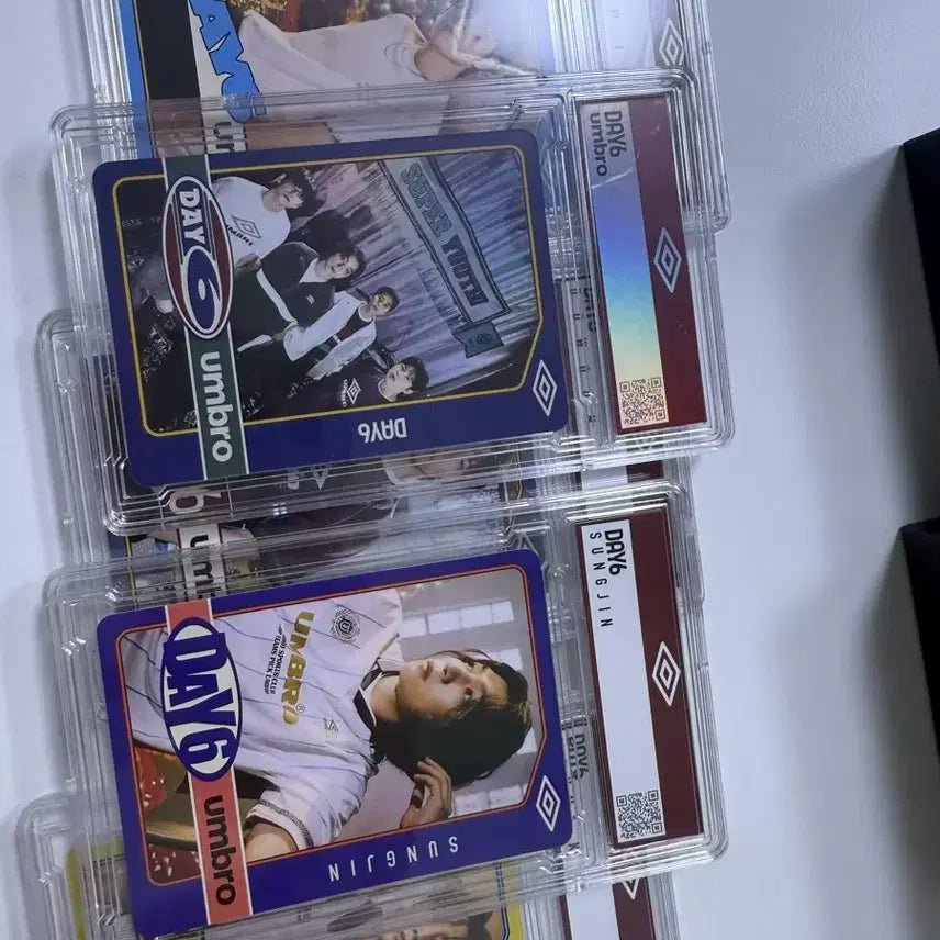 데이식스 엄브로 포카 아크릴 풀구성