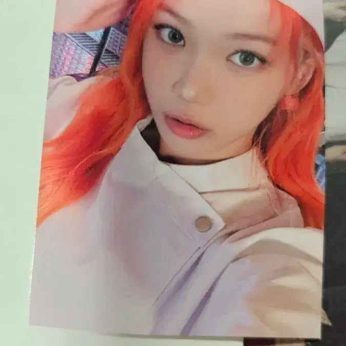 르세라핌 채원 스파게티 SPAGHETTI 공방포카 양도합니다.