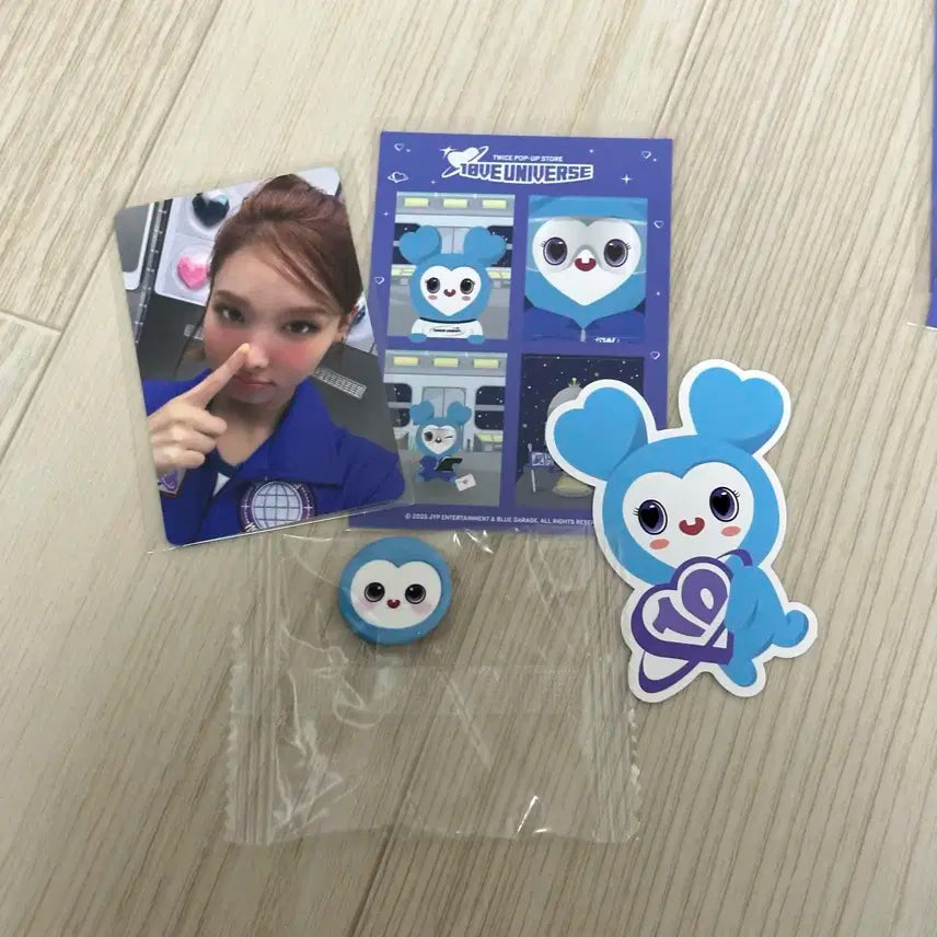 트와이스 10주년 팝업 입장포카 나연 set