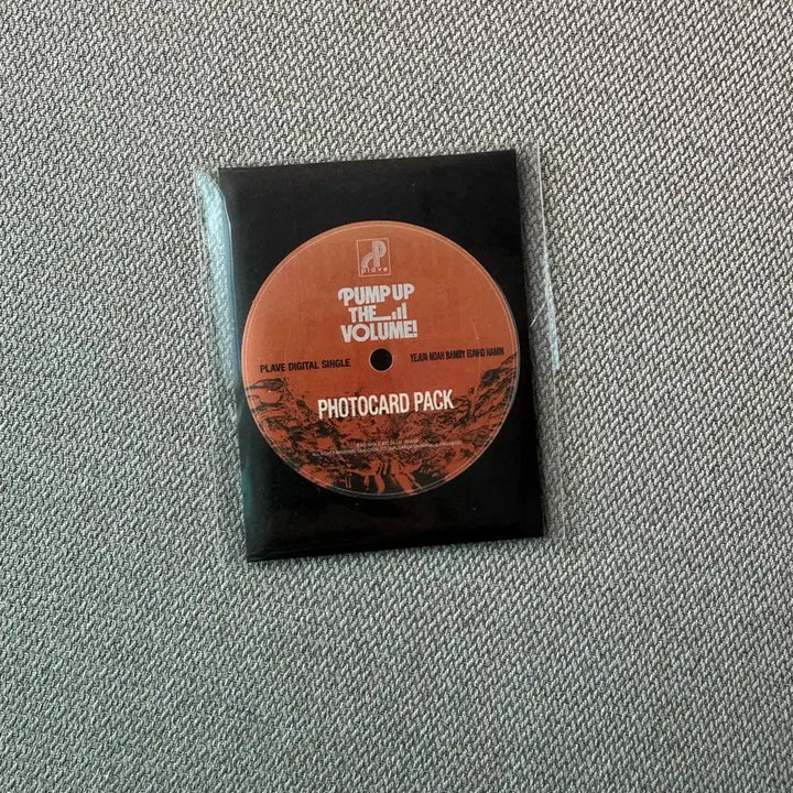 플레이브 펌업볼 포토카드