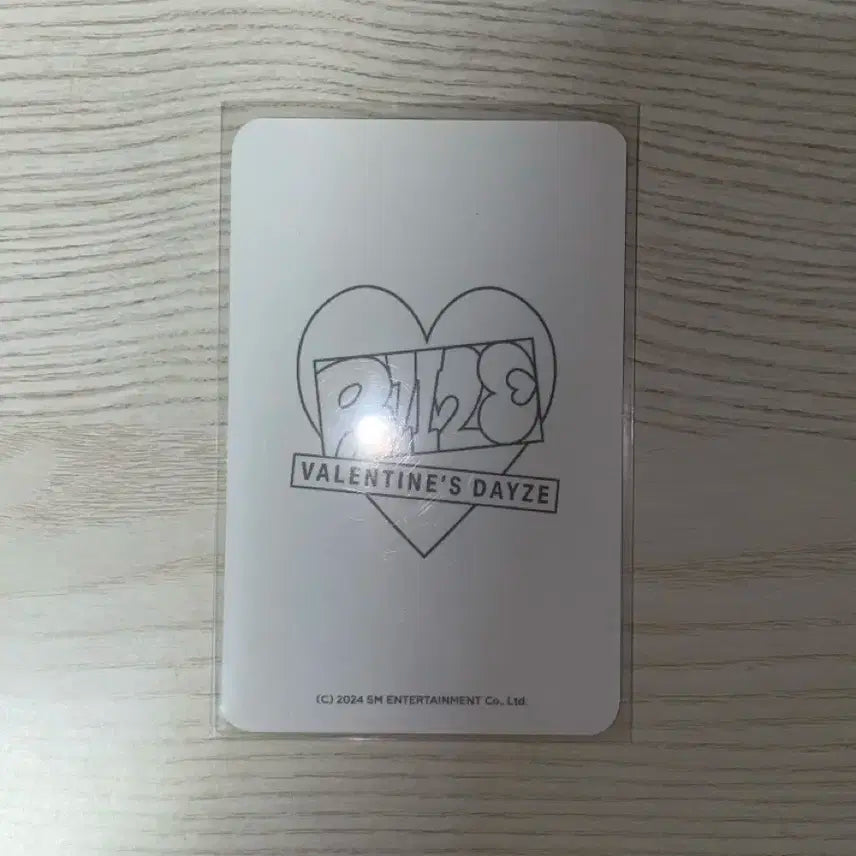 라이즈 원빈 발렌타인 슬리브 포카