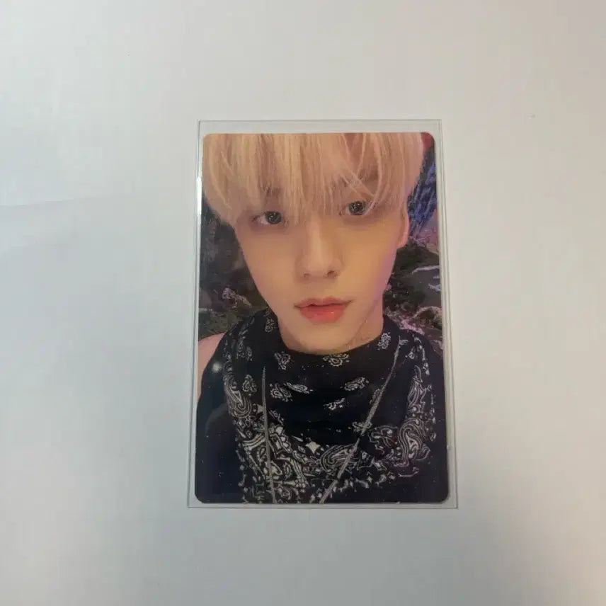 이름의 장 템테이션 위버스 앨범 수빈 포카