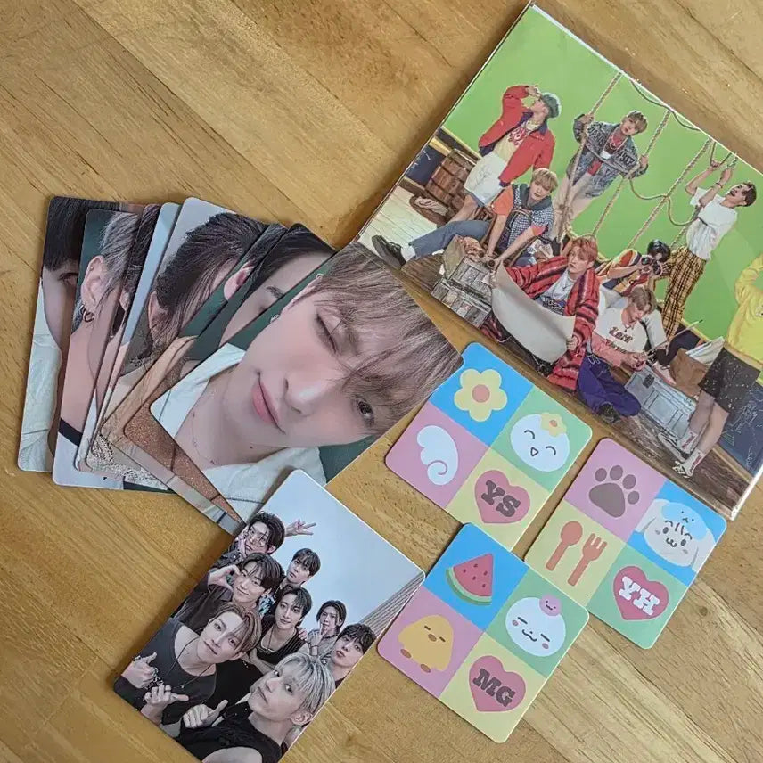에이티즈 에잇룸 스탬프 포카 스티커 단체포카 ateez 8room