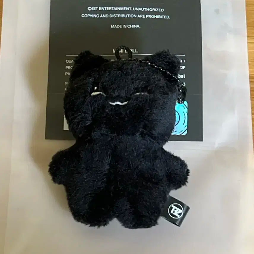 더보이즈 제너레이션미니돌 인형 블랙